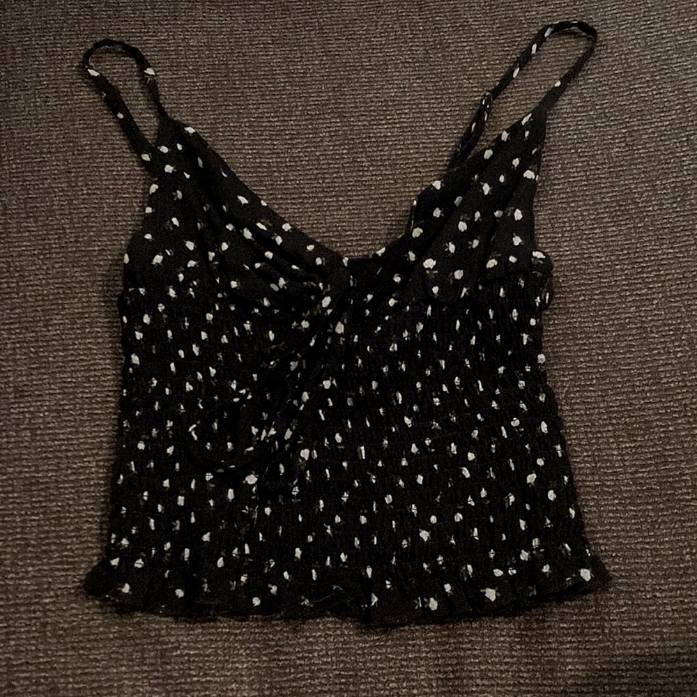 Flower tank top black and white never been warn